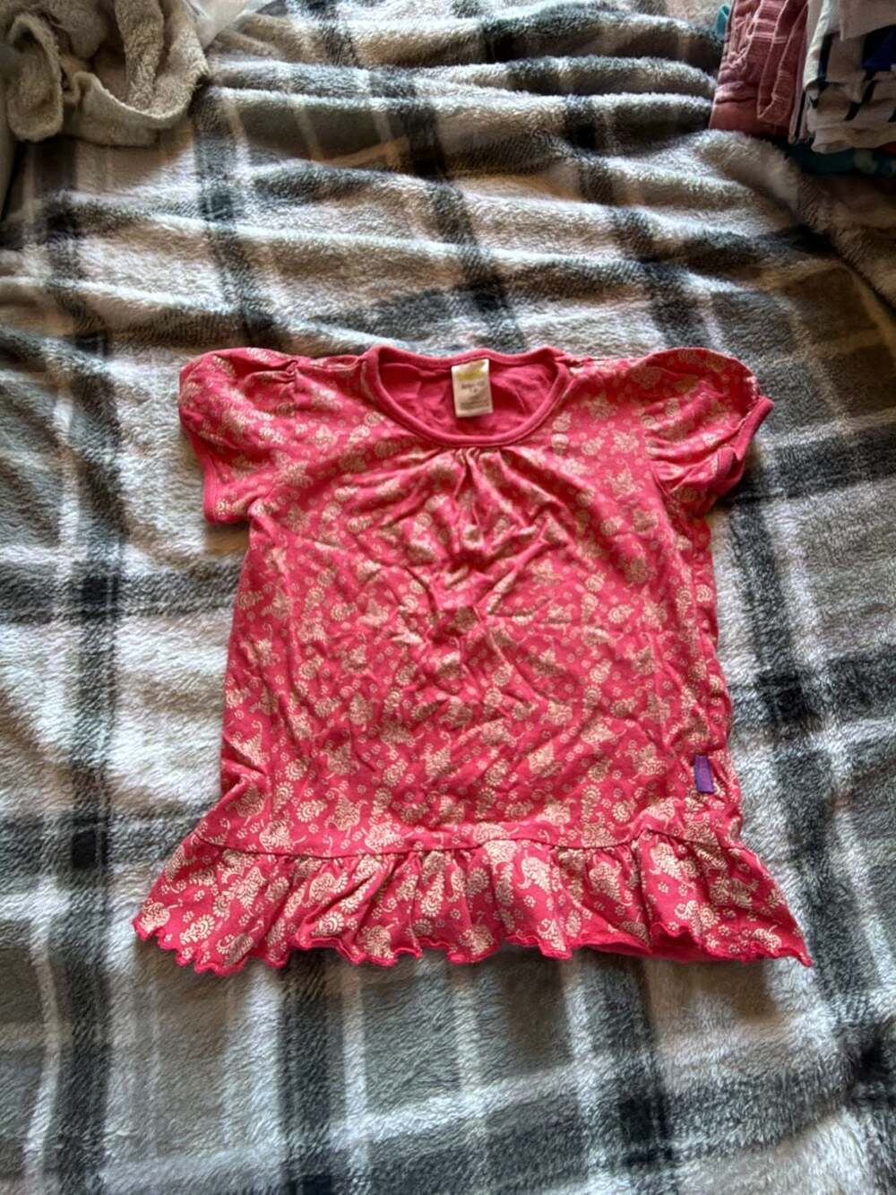 Friends Girls Pink Floral Print Short Sleeve Ruffle Hem T-Shirt Size 122 (7 Year